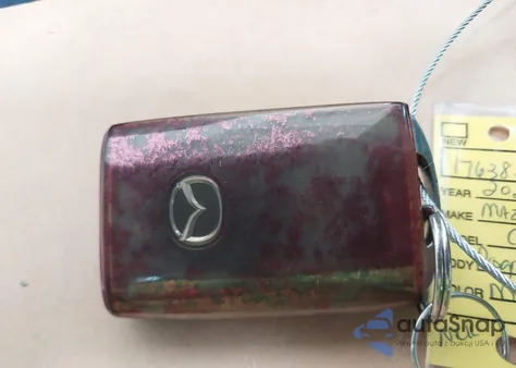 2020 Mazda Cx-30 z USA, uszkodzony, nr VIN 3MVDMBBLXLM124639